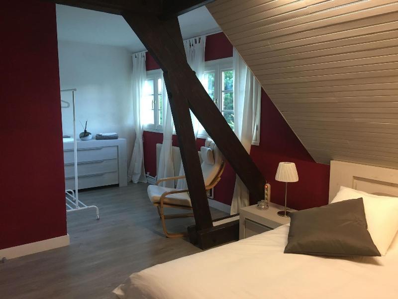 Ambition Zen Presles Hotel Presles  Kültér fotó